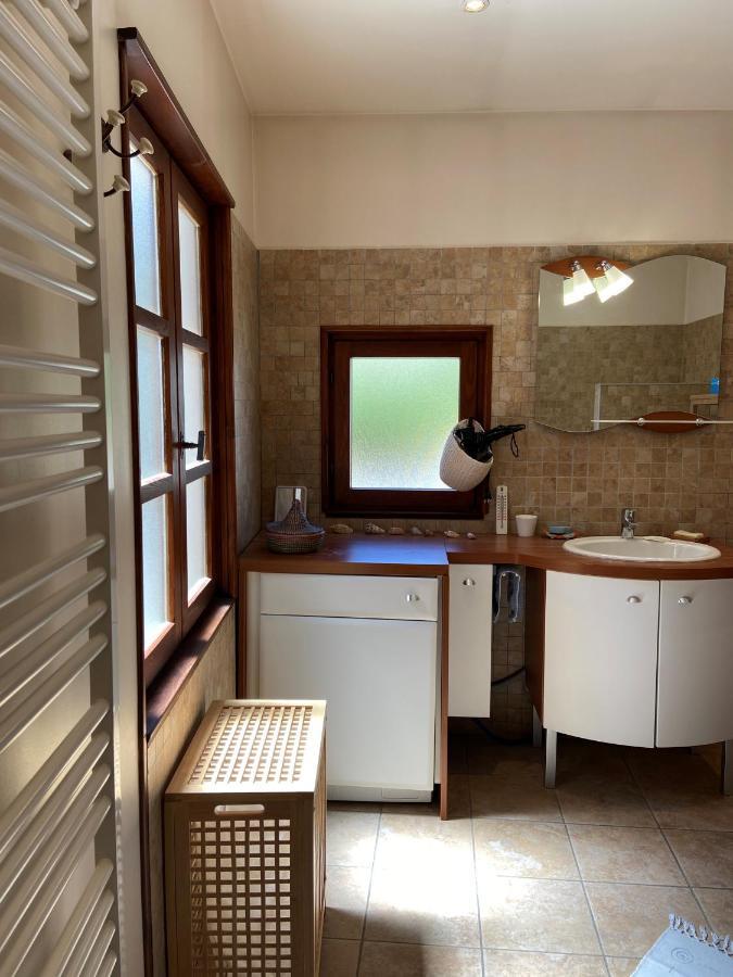 Le Pied De Ville Pouzenc Embrun Extérieur photo
